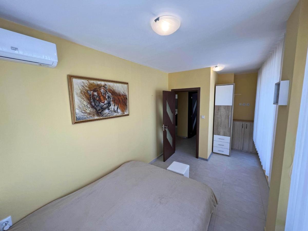 Valemar Apartments Pomorie Kültér fotó