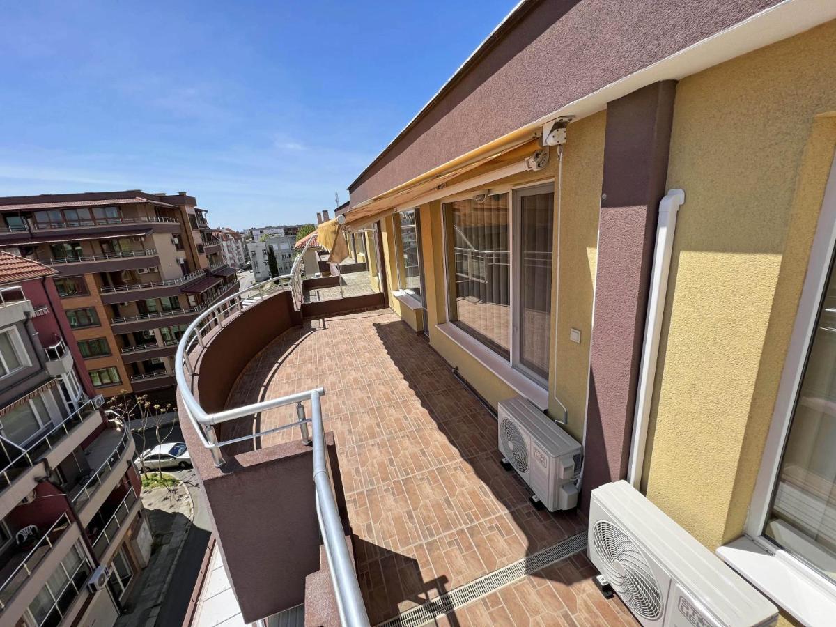 Valemar Apartments Pomorie Kültér fotó