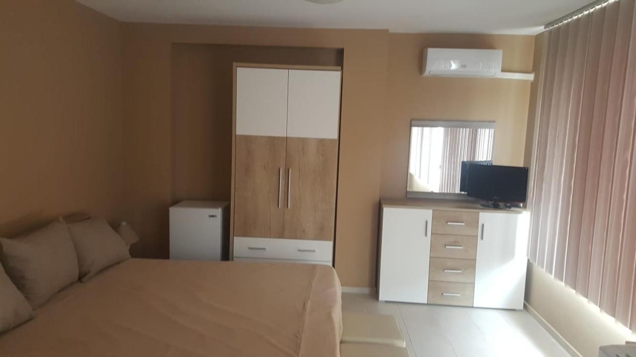 Valemar Apartments Pomorie Kültér fotó