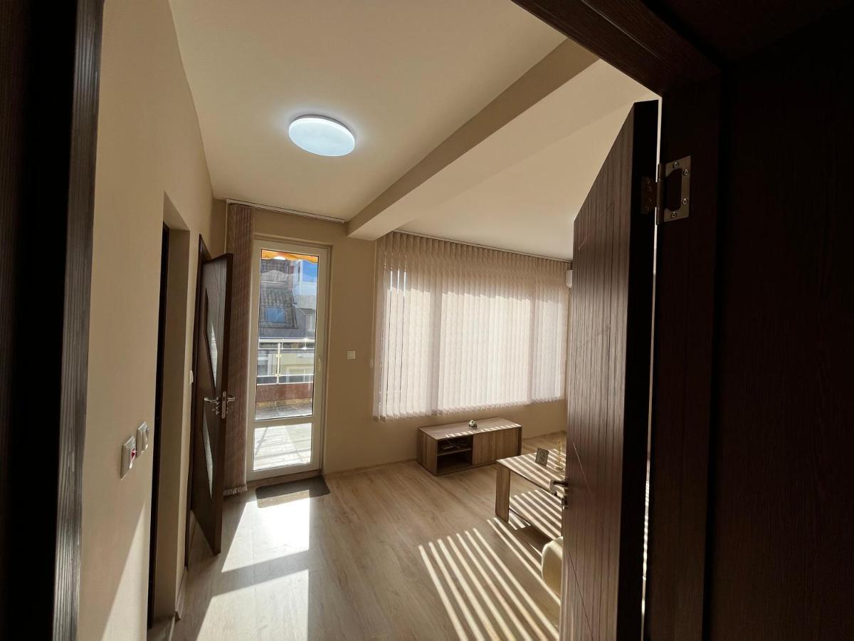 Valemar Apartments Pomorie Kültér fotó