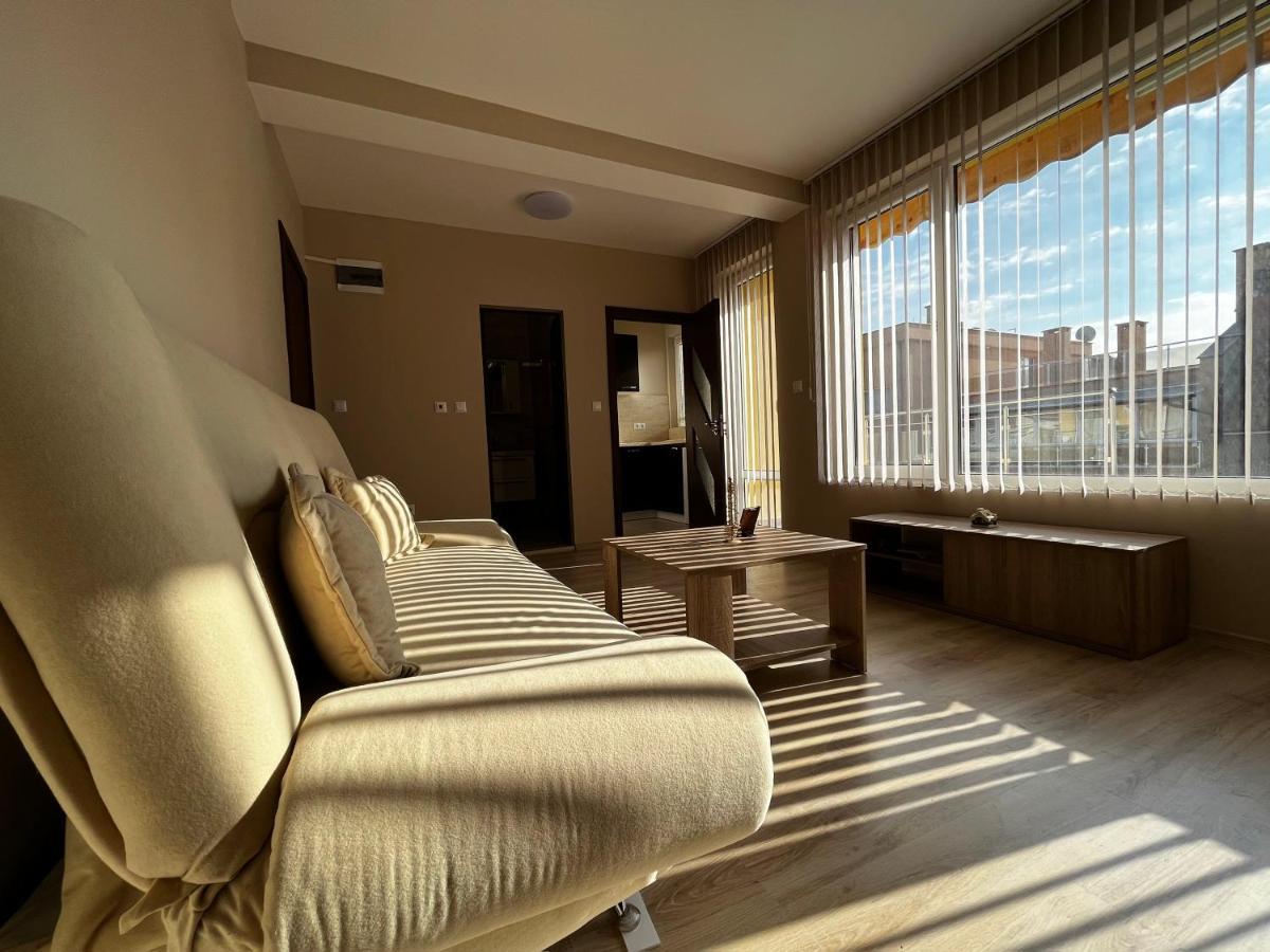 Valemar Apartments Pomorie Kültér fotó